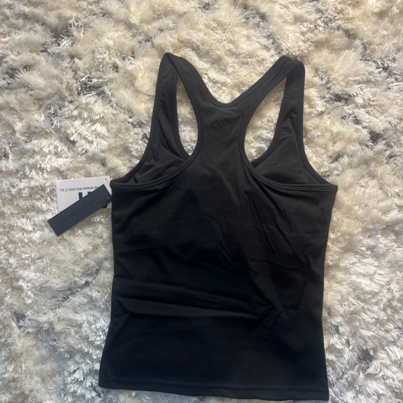 🖤 Gold Hinge Black Essential Full Length Racerback Top Shirt - Picture 5 of 5